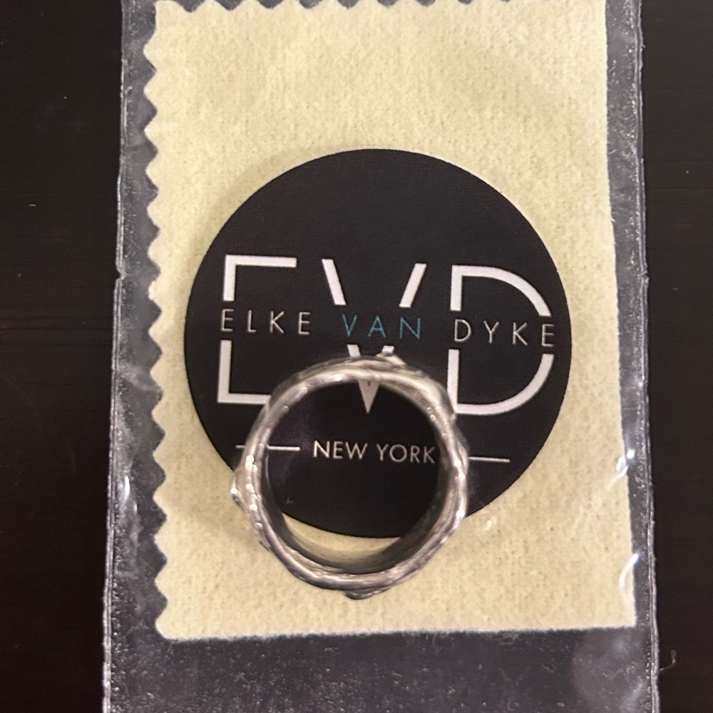 Waterfall Ring - Picture 2 of 6